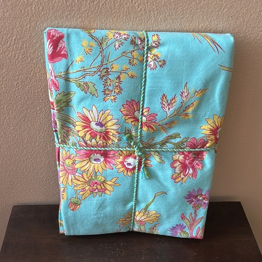April Cornell Cotton Tablecloth Wildflowers 60”x102” Oblong Floral Spring Summer